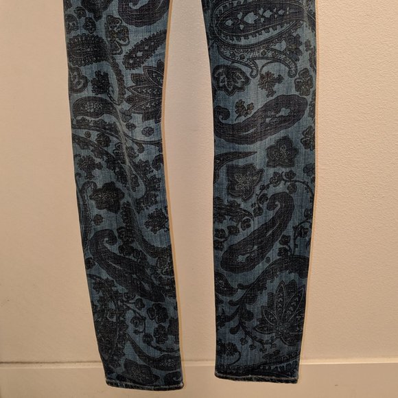 Avedon Paisley Low Rise Skinny Jean - Picture 14 of 14